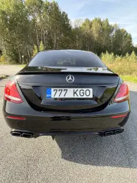 Mercedes-Benz E350 3.0 190kW thumbnail