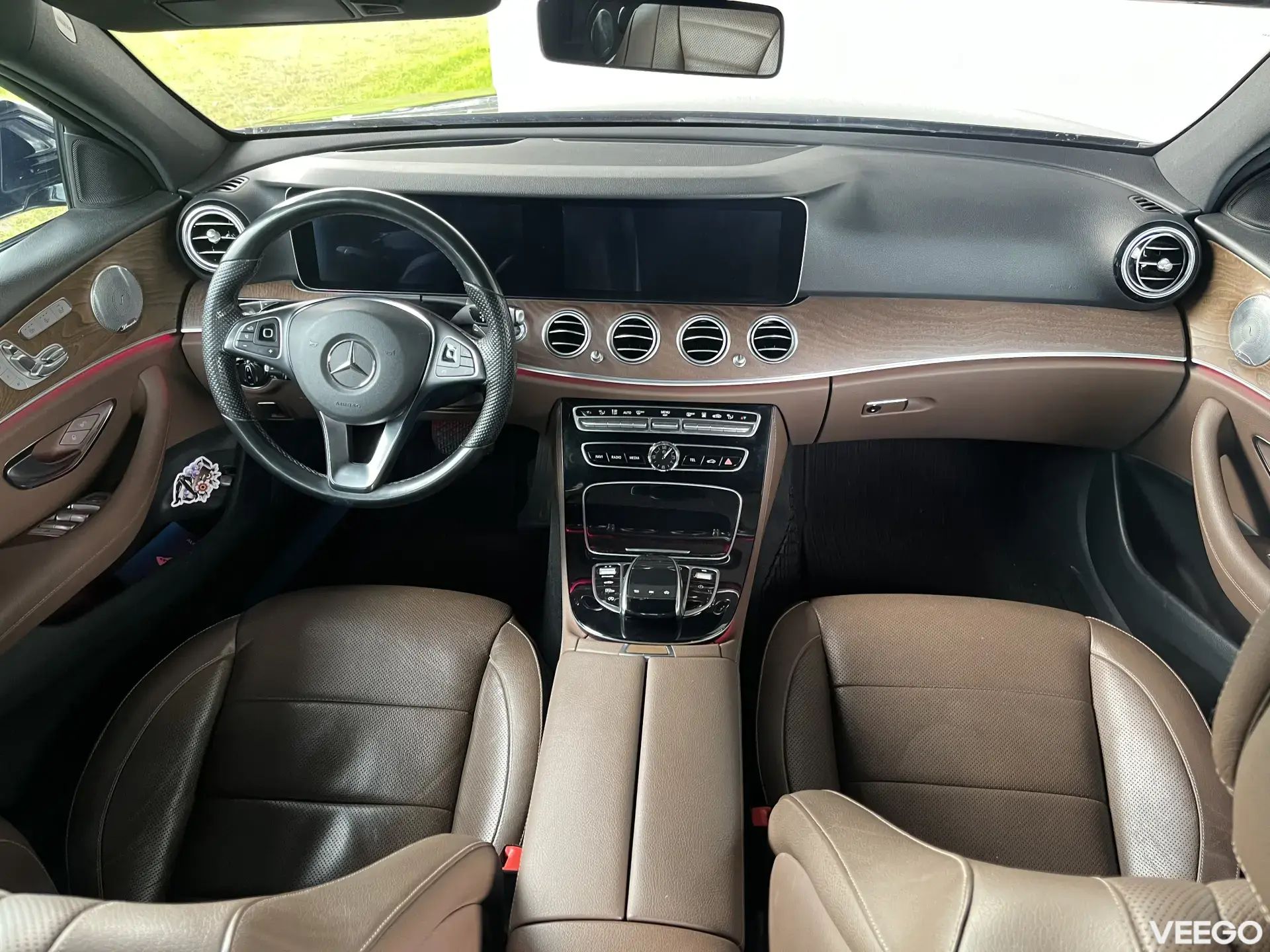 Mercedes-Benz E350 3.0 190kW