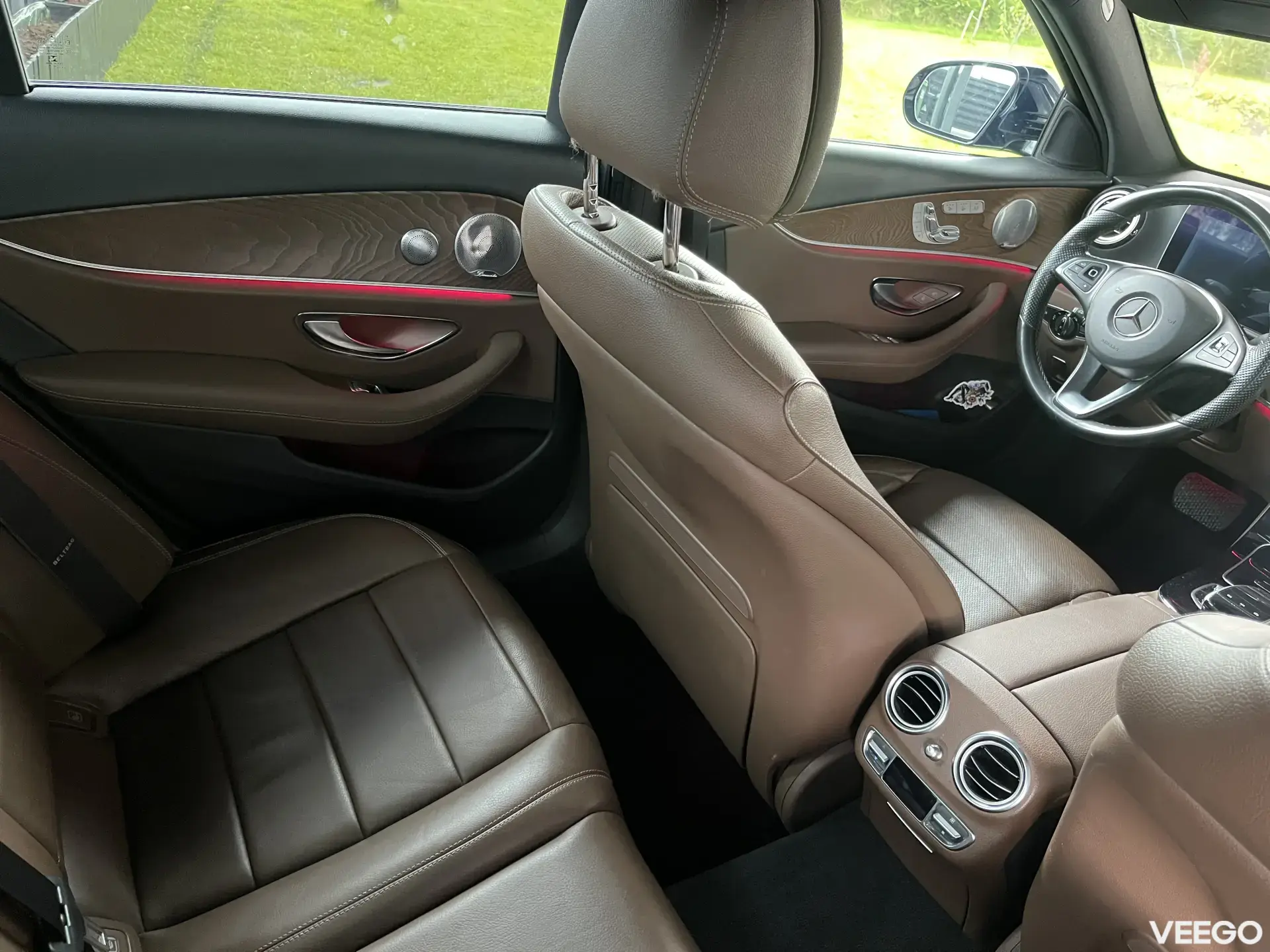 Mercedes-Benz E350 3.0 190kW