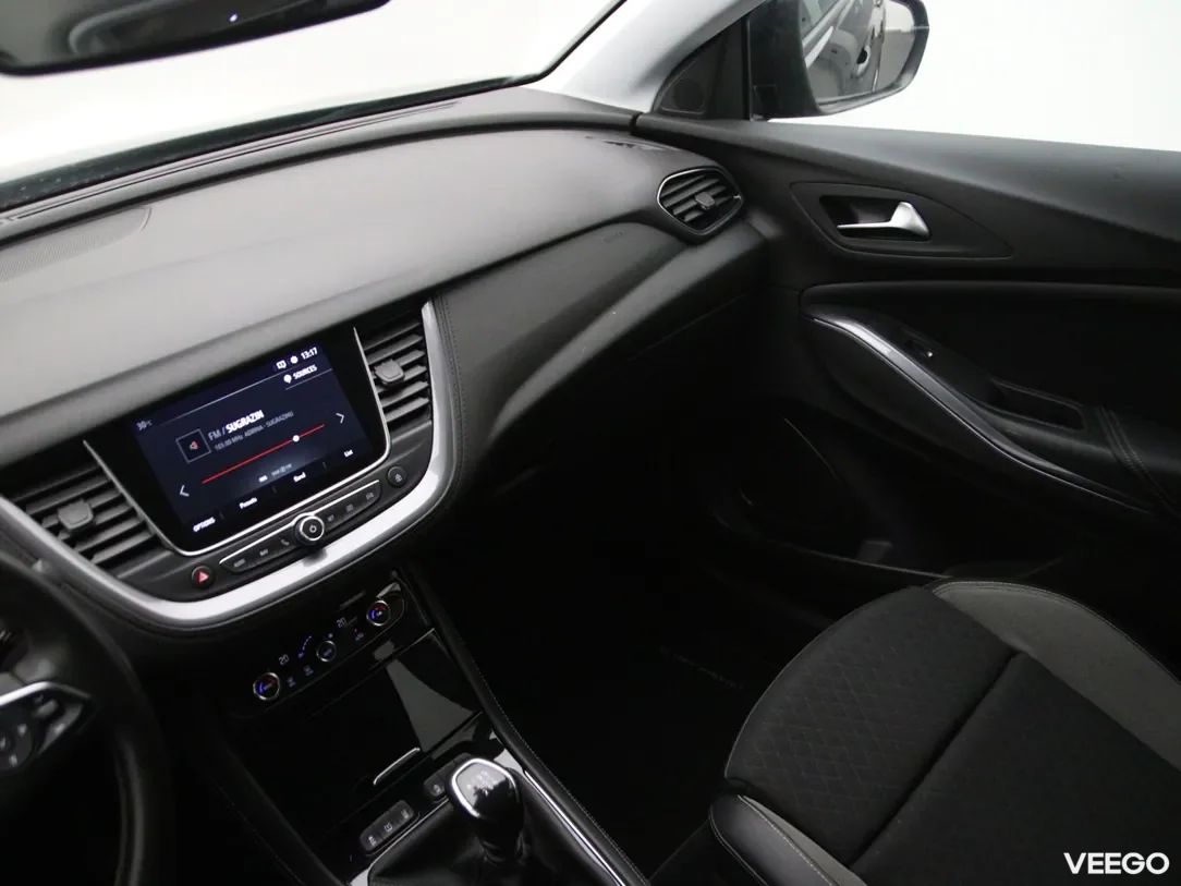 Opel Grandland X 1.2 96kW