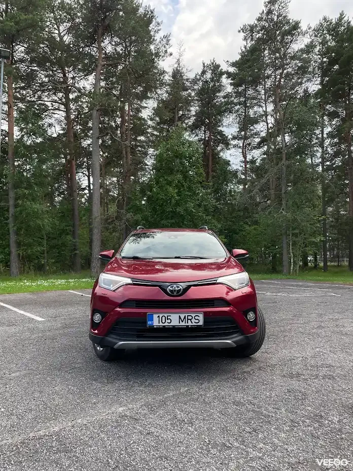 Toyota RAV4 2.0 112kW