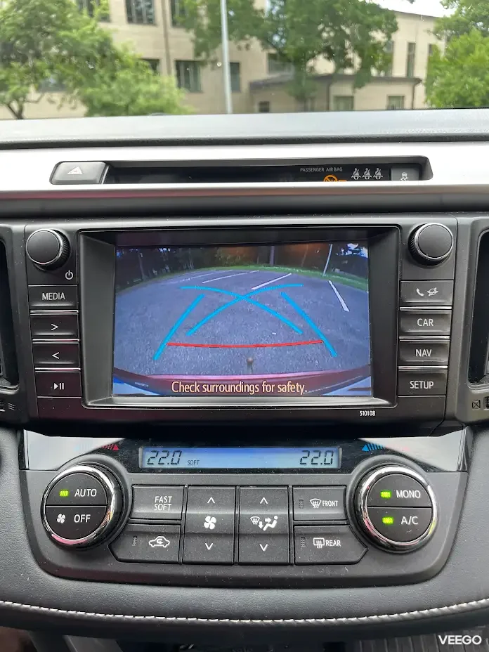 Toyota RAV4 2.0 112kW