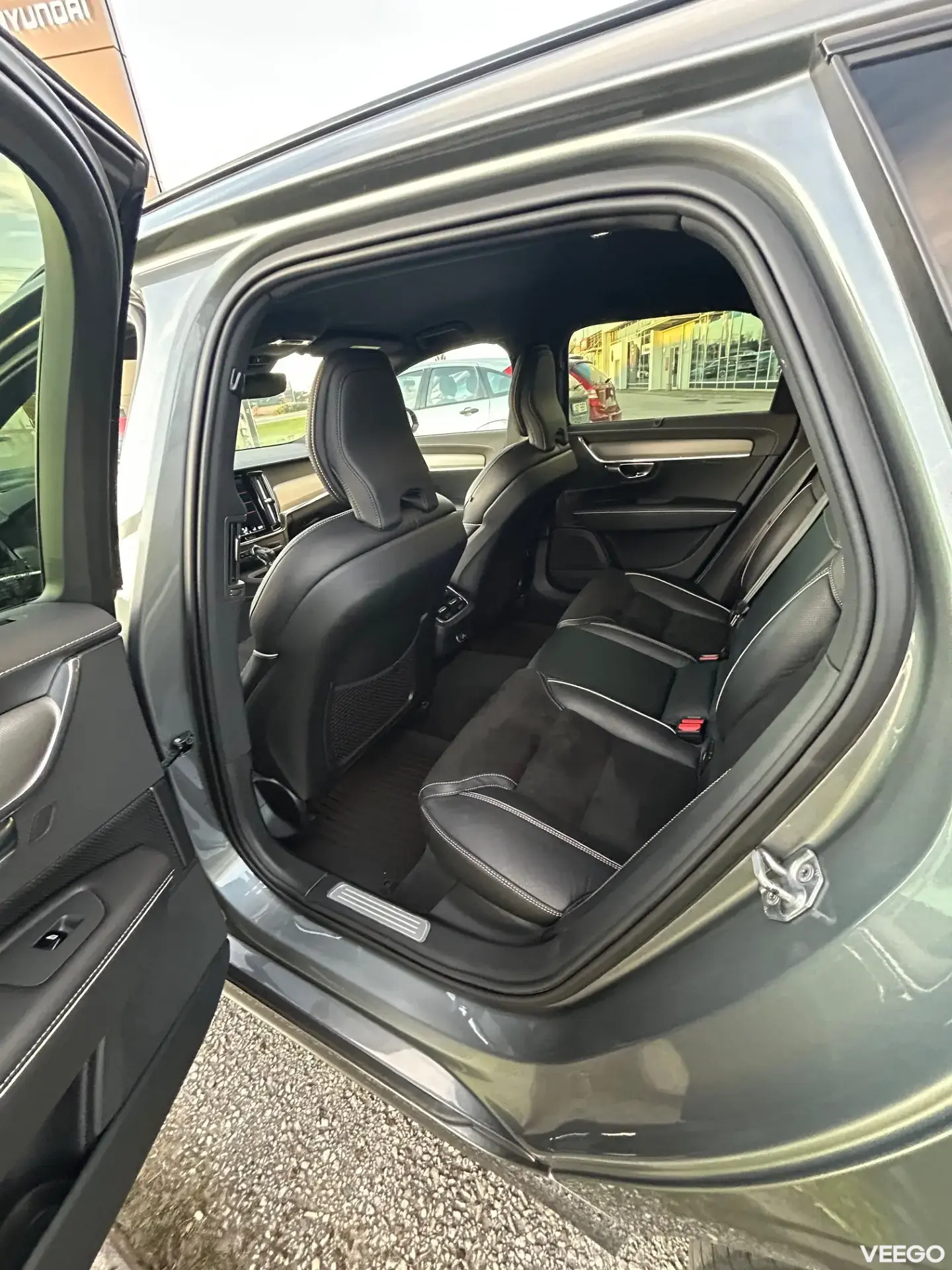 Volvo V90 2.0 140kW