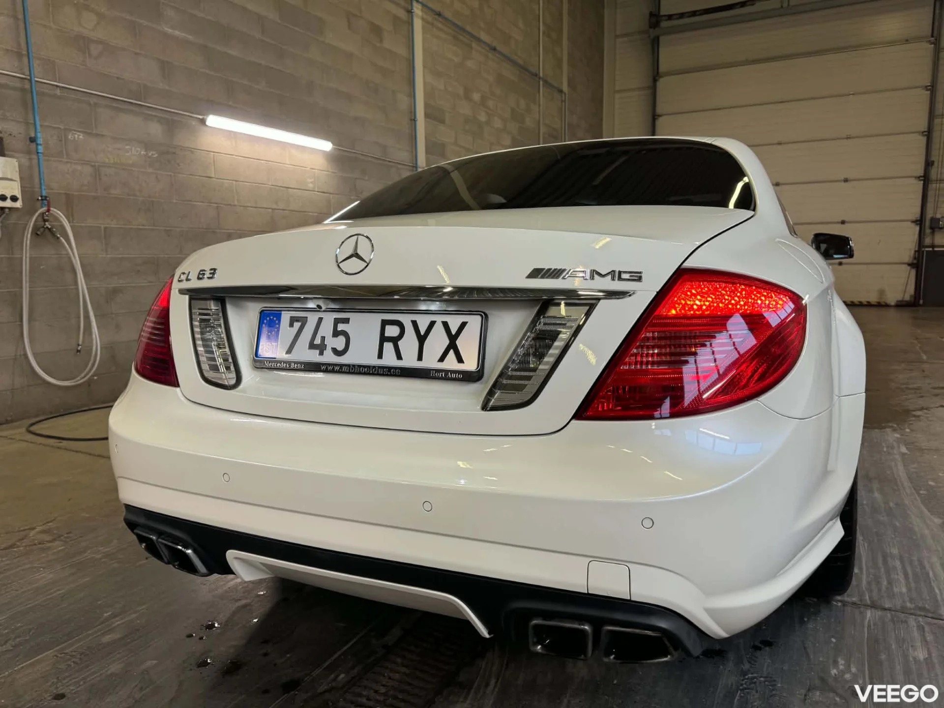 Mercedes-Benz CL63 AMG 5.5 420kW
