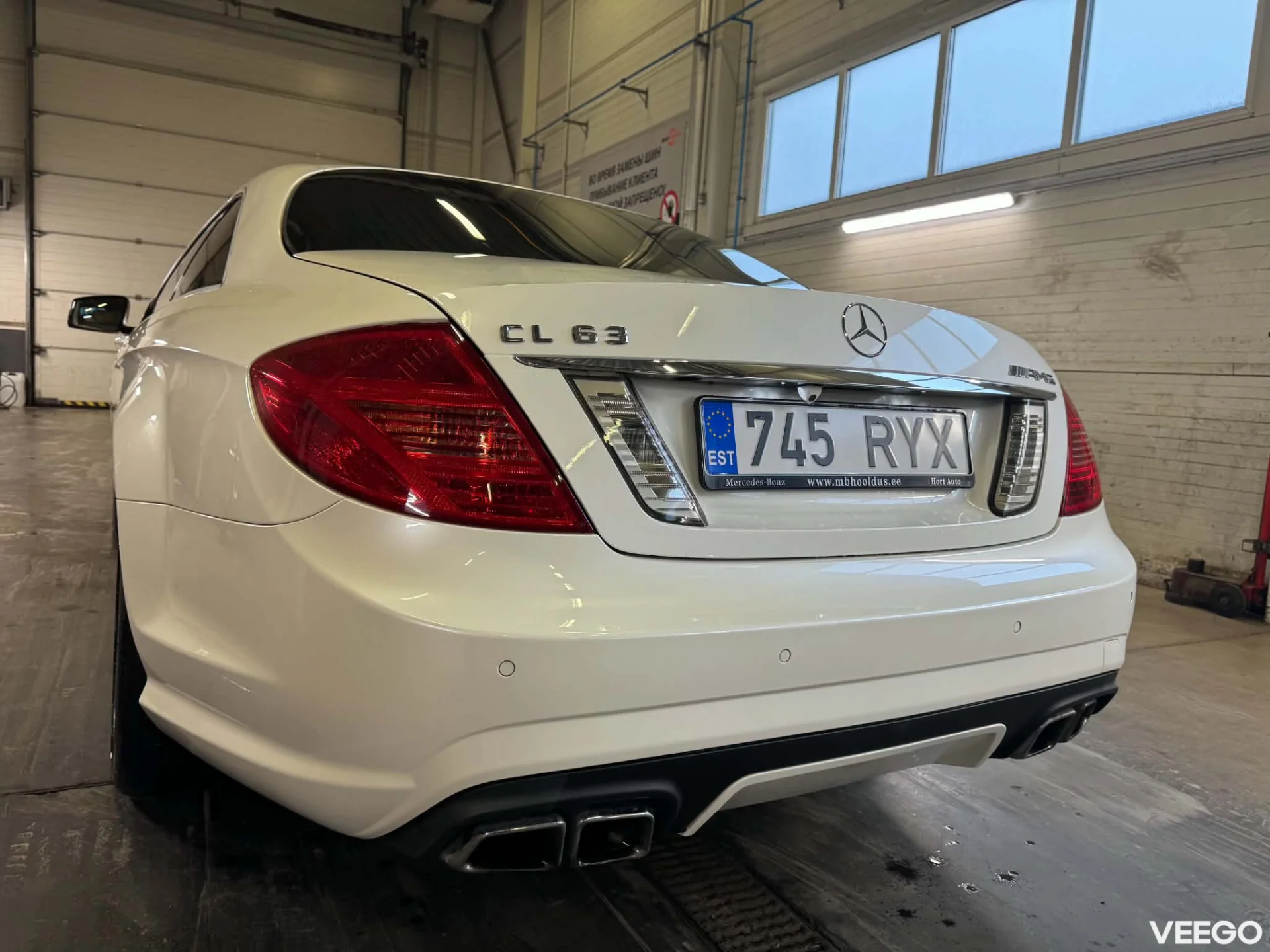 Mercedes-Benz CL63 AMG 5.5 420kW