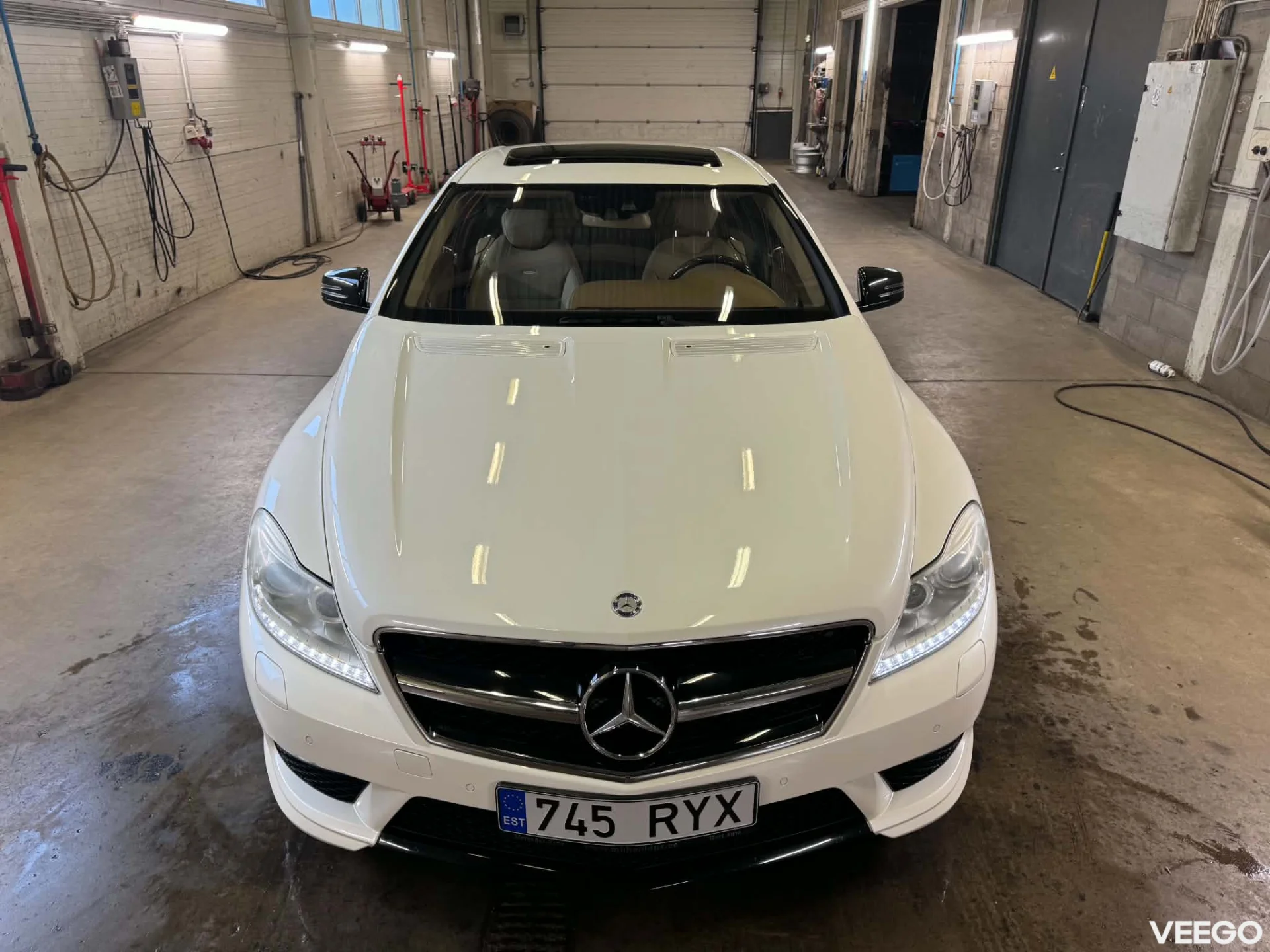 Mercedes-Benz CL63 AMG 5.5 420kW