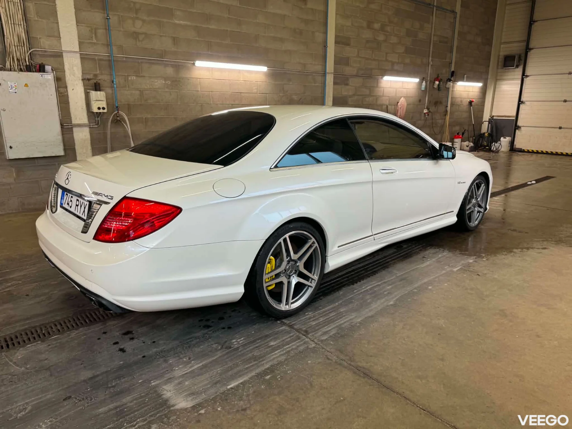 Mercedes-Benz CL63 AMG 5.5 420kW