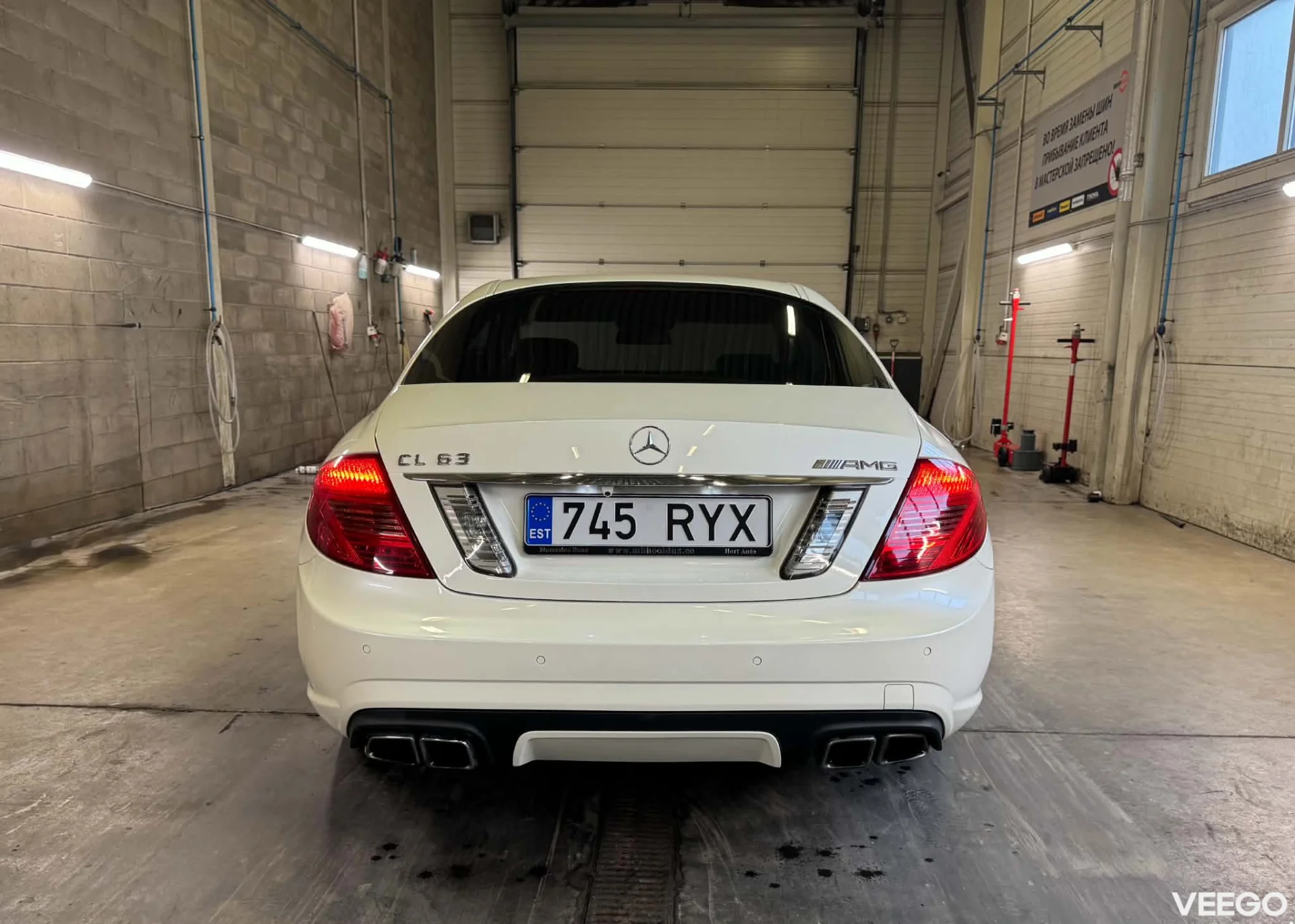 Mercedes-Benz CL63 AMG 5.5 420kW