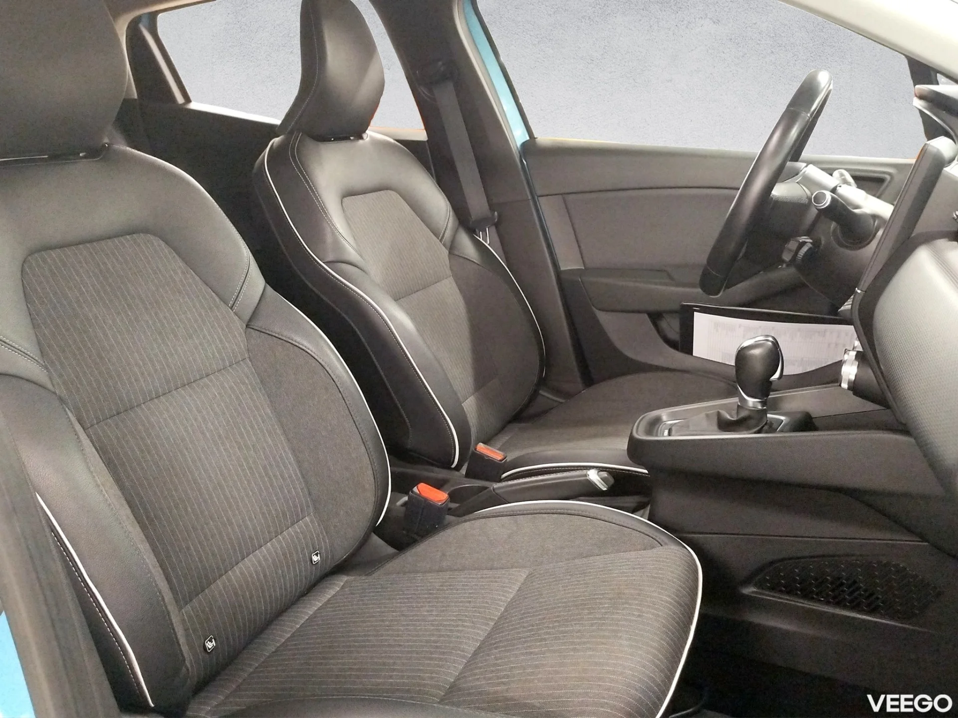 Renault CLIO E-TECH HYBRID - 67kW