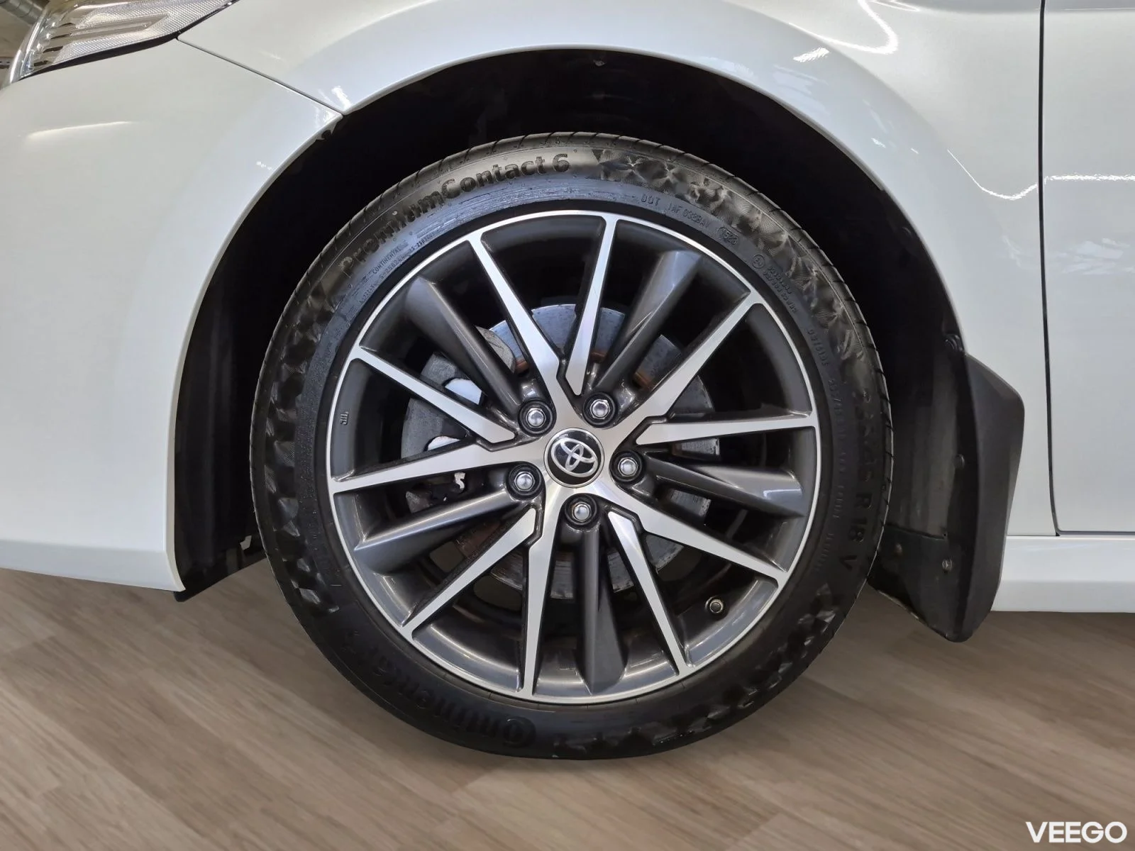 Toyota Camry Premium 2.5 131kW