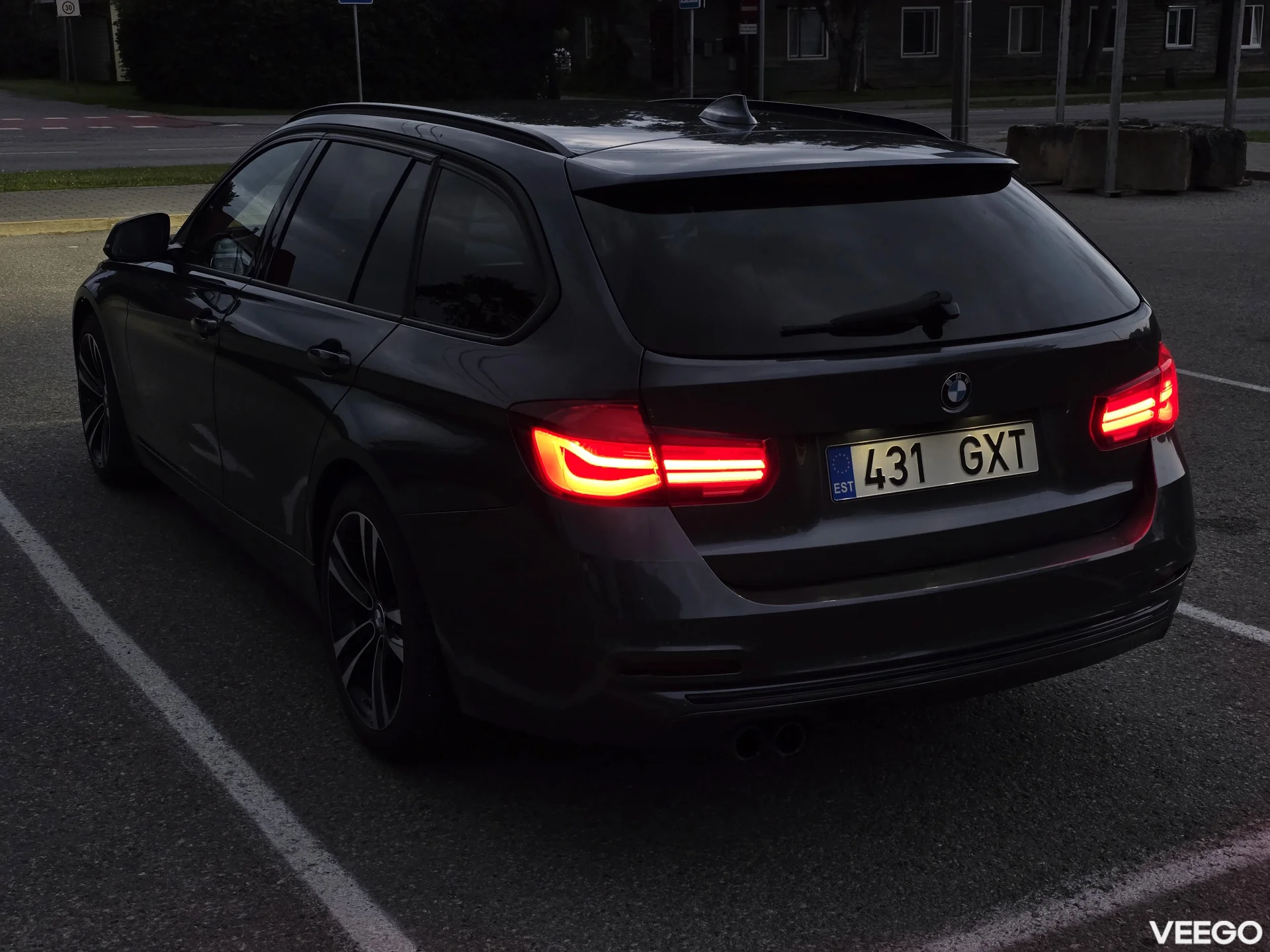 BMW 320 320xd 2.0 140kW