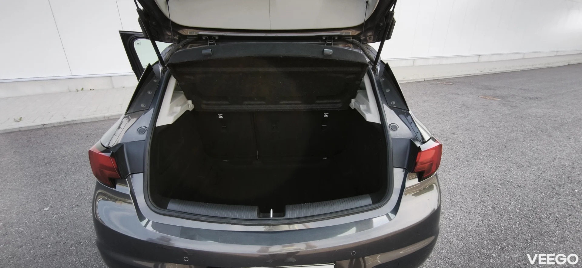 Opel Astra 1.6 100kW
