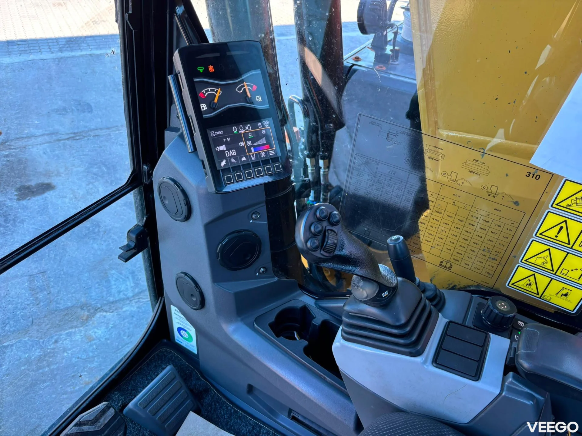 Caterpillar 310-07 TILTROTATOR / AC / CENTRAL LUBRICATION 55kW