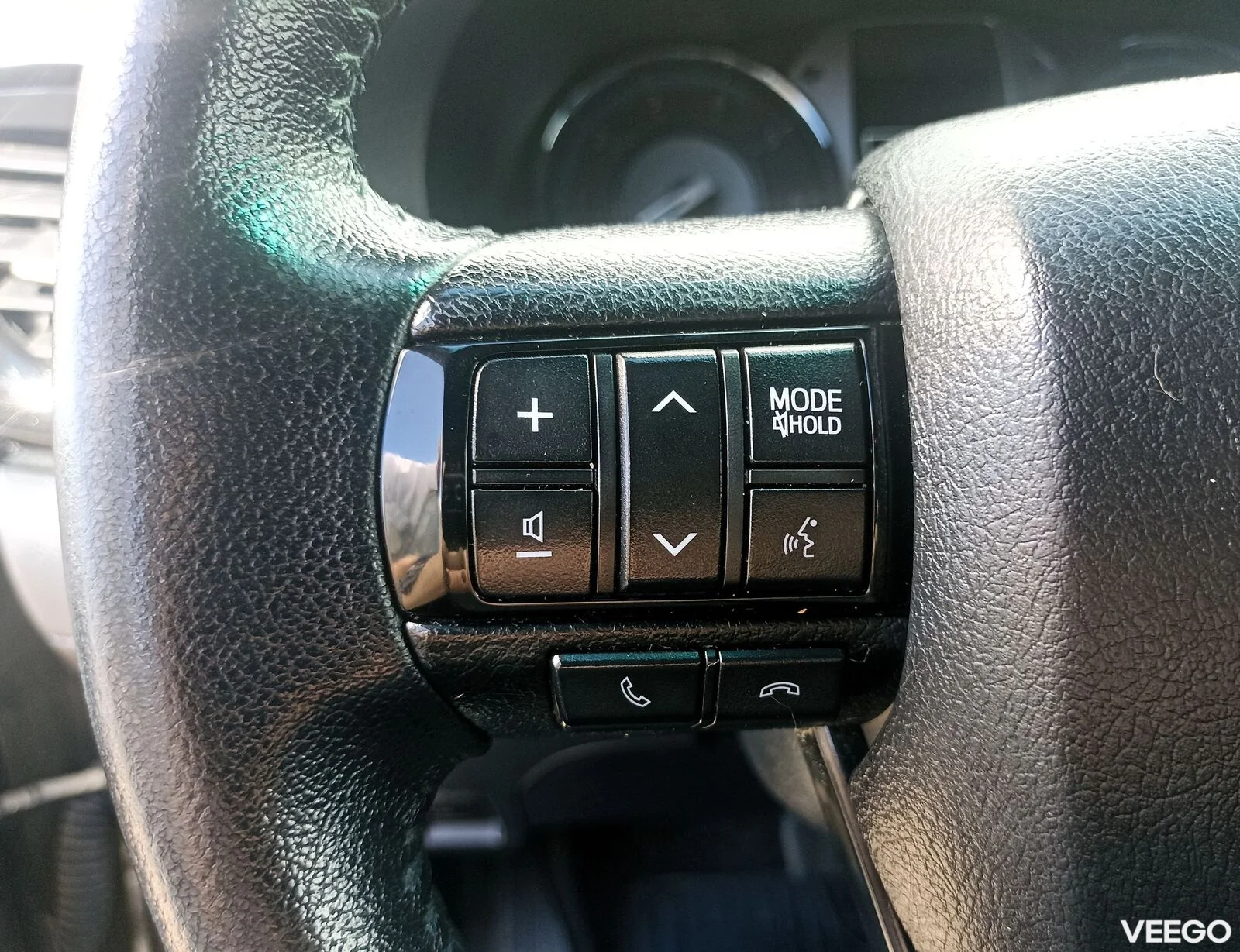 Toyota Hilux 2.8 150kW