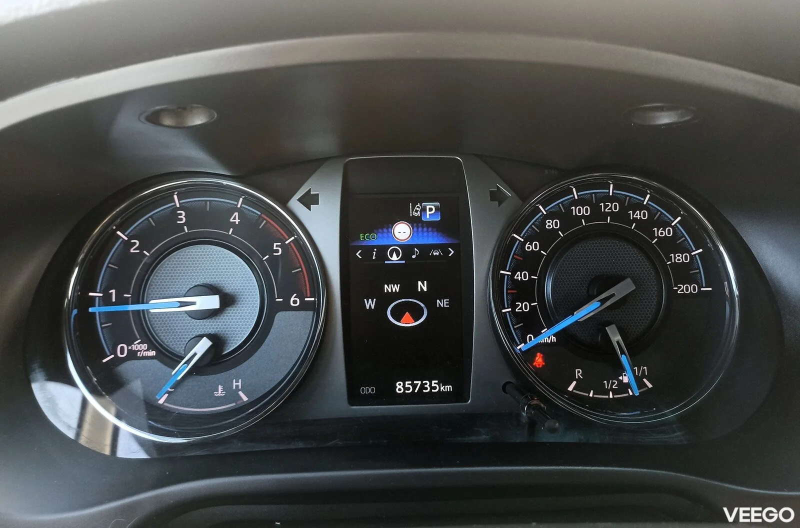 Toyota Hilux 2.8 150kW