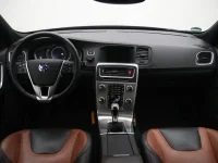 Volvo V60 Cross Country 2 110kW thumbnail
