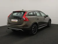 Volvo V60 Cross Country 2 110kW thumbnail