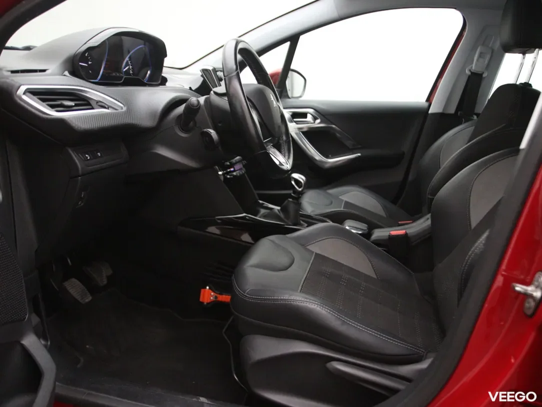Peugeot 2008 1.2 96kW