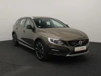 Volvo V60 Cross Country 2 110kW thumbnail