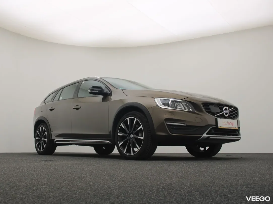 Volvo V60 Cross Country 2 110kW