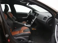 Volvo V60 Cross Country 2 110kW thumbnail