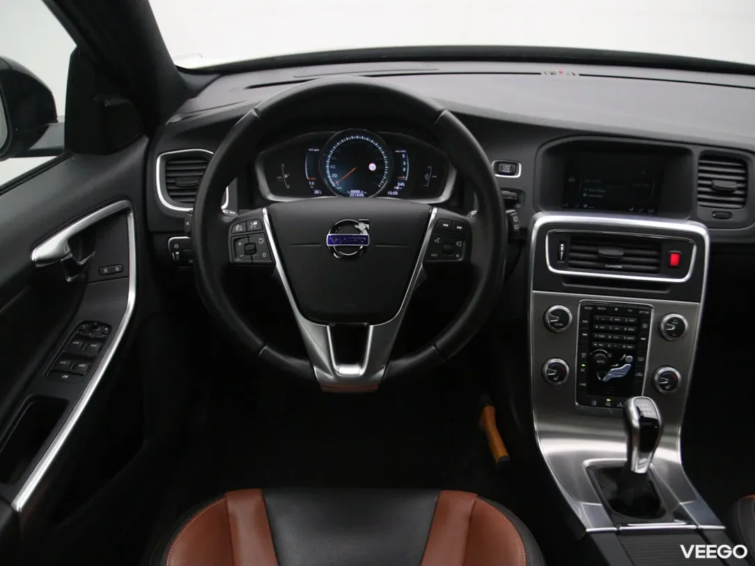 Volvo V60 Cross Country 2 110kW