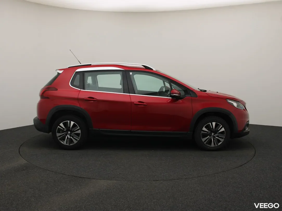 Peugeot 2008 1.2 96kW