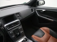 Volvo V60 Cross Country 2 110kW thumbnail