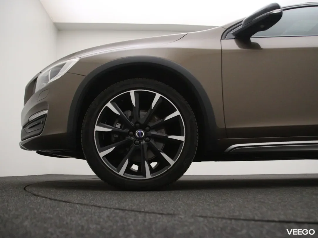 Volvo V60 Cross Country 2 110kW