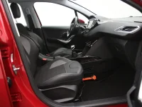 Peugeot 2008 1.2 96kW thumbnail