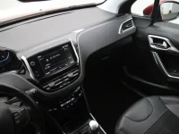 Peugeot 2008 1.2 96kW thumbnail