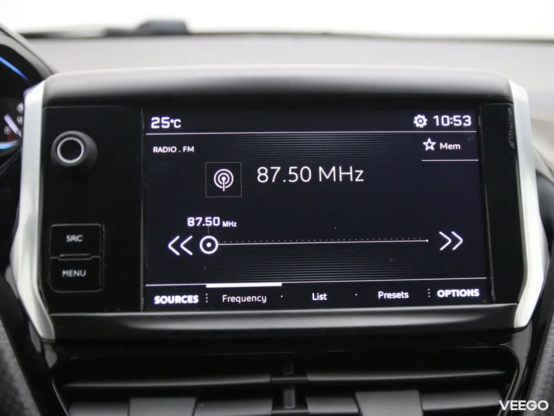 Peugeot 2008 1.2 96kW