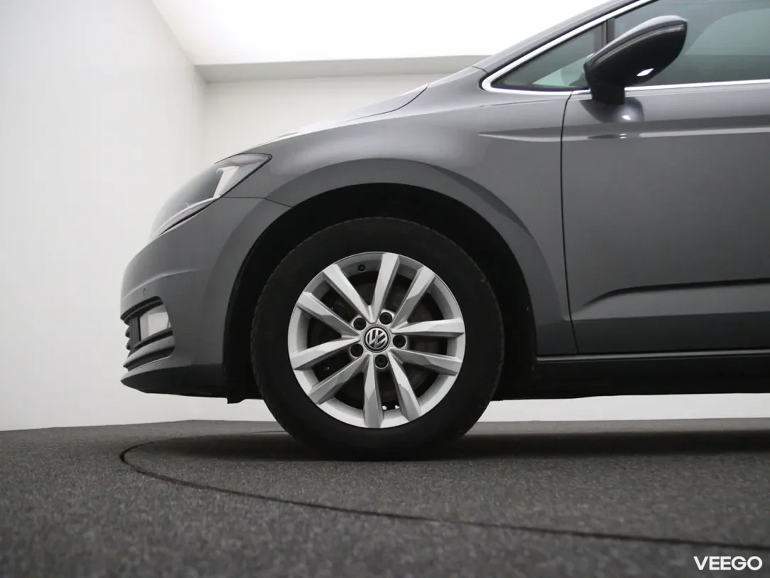 Volkswagen Touran 1.6 85kW