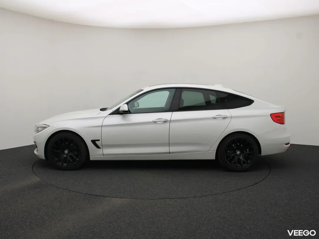 BMW 320 2 140kW