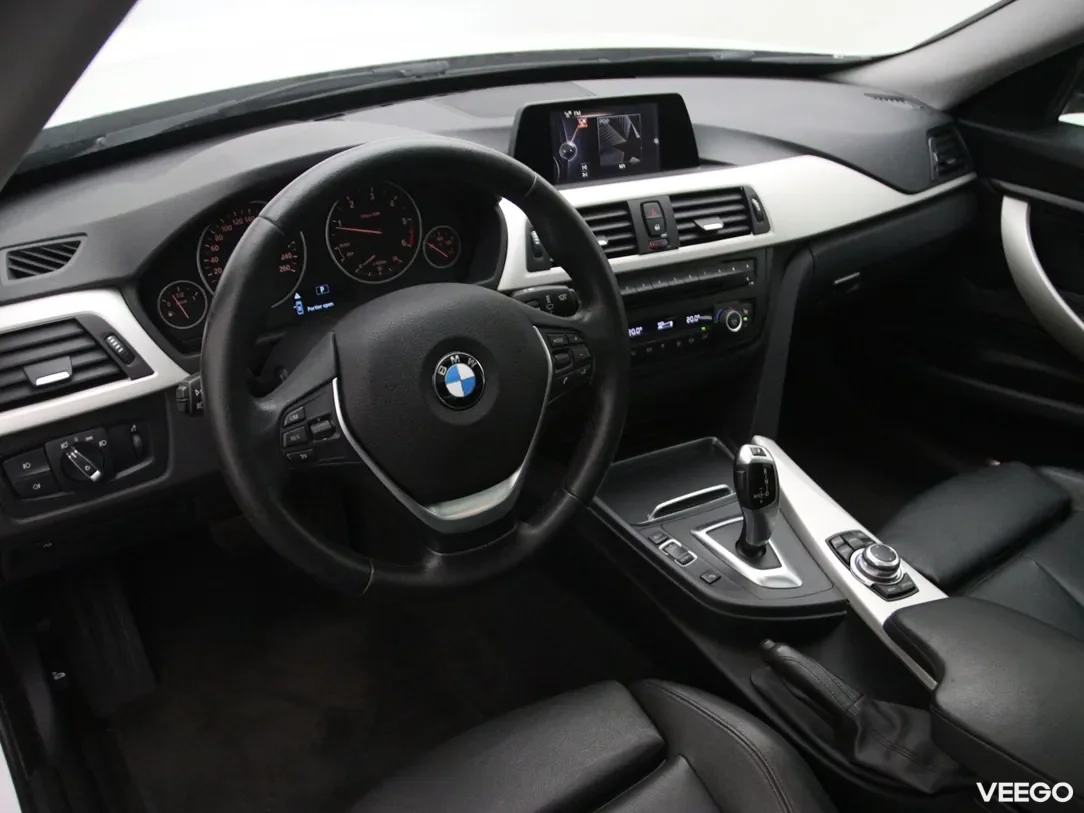 BMW 320 2 140kW