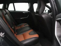 Volvo V60 Cross Country 2 140kW thumbnail