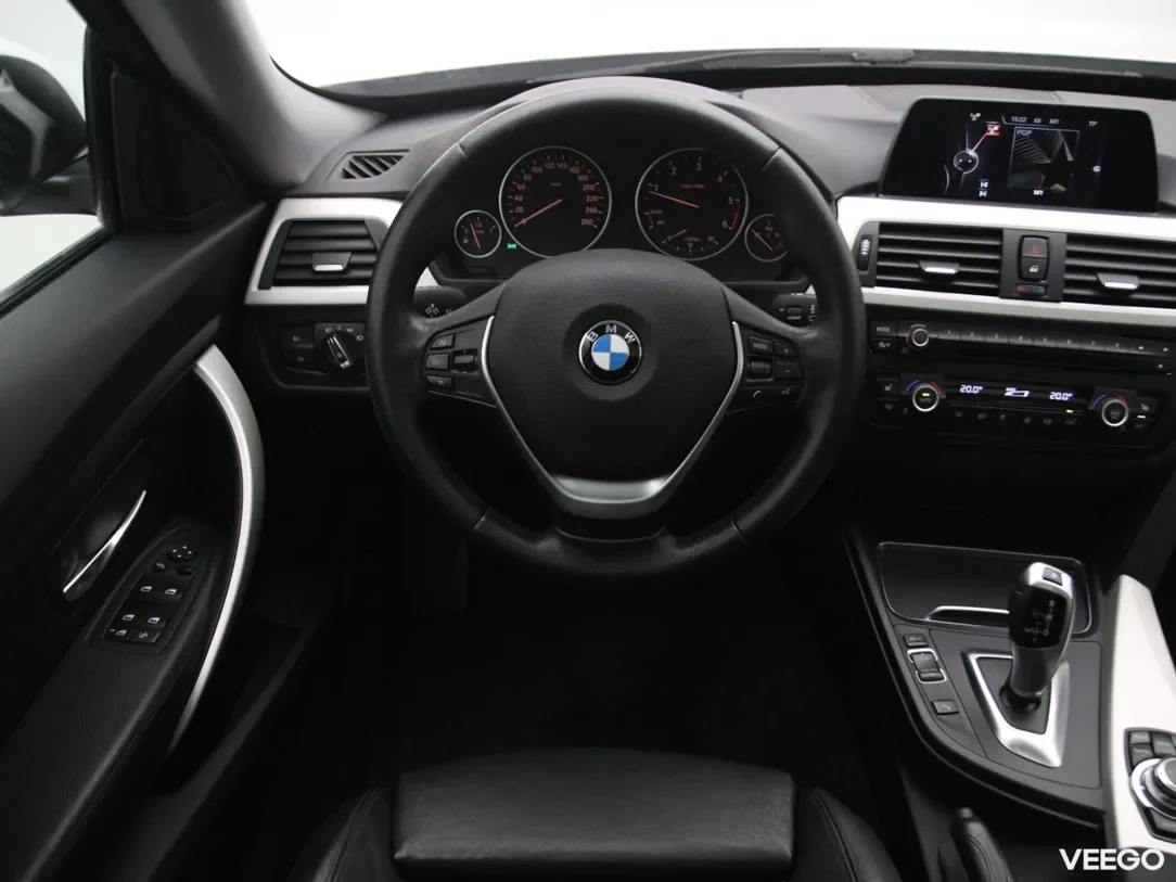 BMW 320 2 140kW