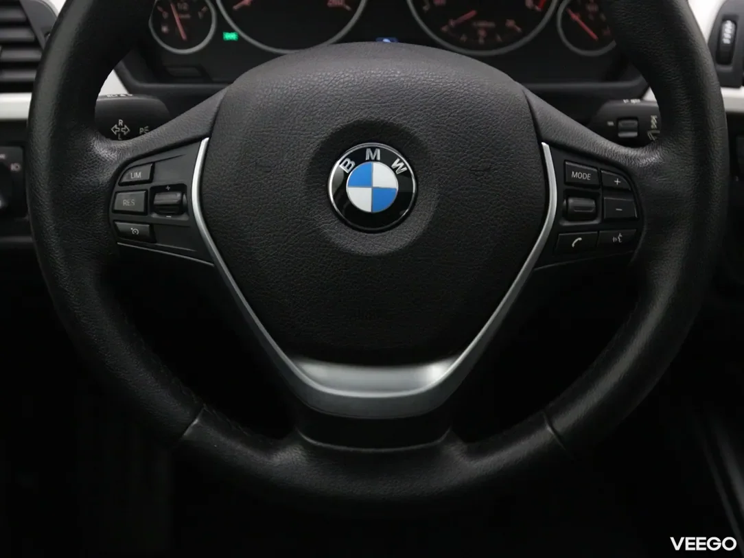 BMW 320 2 140kW
