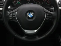 BMW 320 2 140kW thumbnail