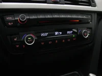 BMW 320 2 140kW thumbnail
