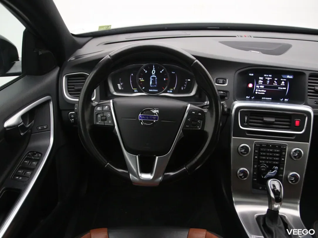 Volvo V60 Cross Country 2 140kW