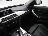BMW 320 2 140kW thumbnail