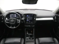 Volvo XC40 2 140kW thumbnail