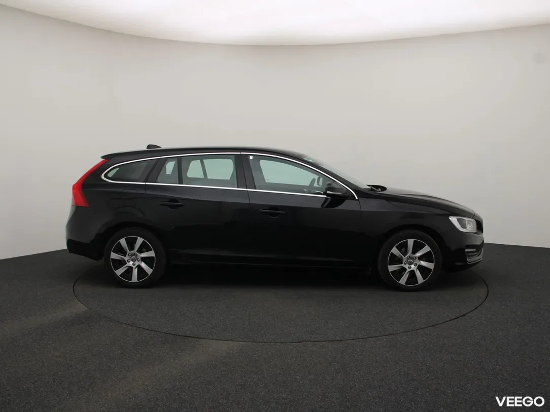 Volvo V60 2.4 208kW