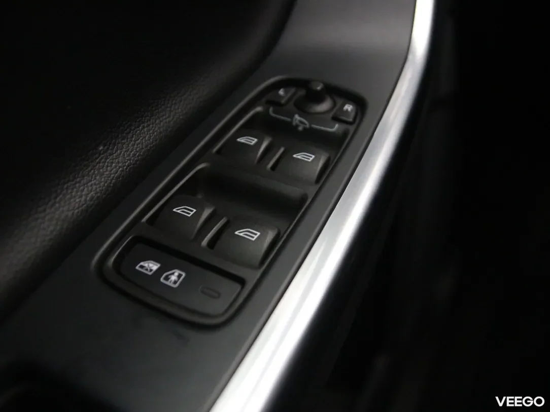 Volvo V60 Cross Country 2 140kW