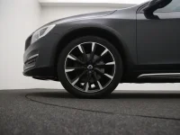 Volvo V60 Cross Country 2 140kW thumbnail