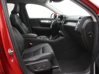 Volvo XC40 2 140kW thumbnail
