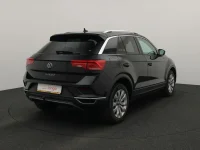 Volkswagen T-Roc 1.5 110kW thumbnail