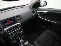 Volvo V60 2.4 208kW thumbnail
