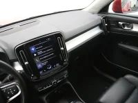 Volvo XC40 2 140kW thumbnail
